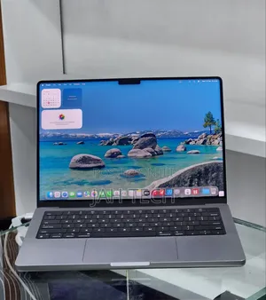New Laptop Apple MacBook Pro M1 32GB Apple M1 Pro SSD 512GB