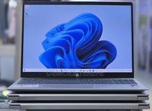New Laptop HP Pavilion 15 16GB Intel Core Ultra 5 SSD 512GB