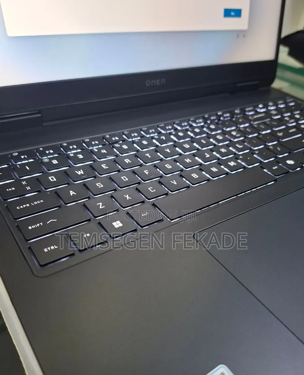 New Laptop HP Omen 16 16GB Intel Core i7 SSD 1T