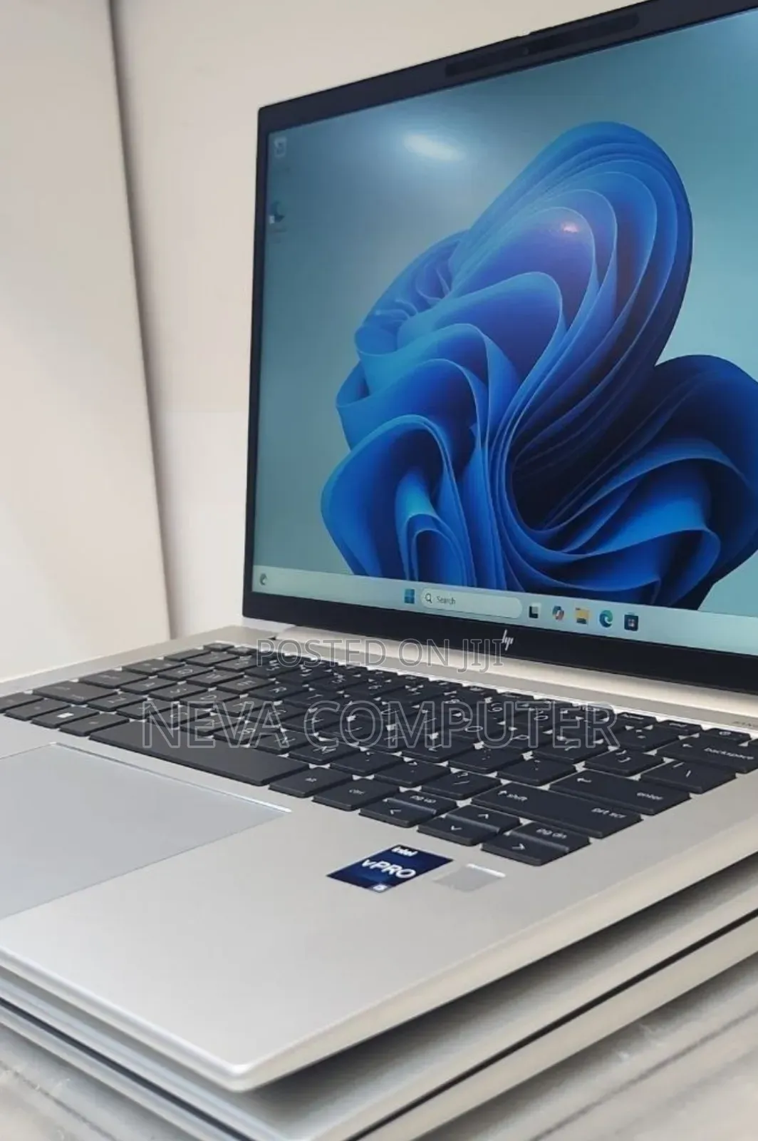New Laptop HP EliteBook 840 G9 16GB Intel Core i5 SSD 512GB