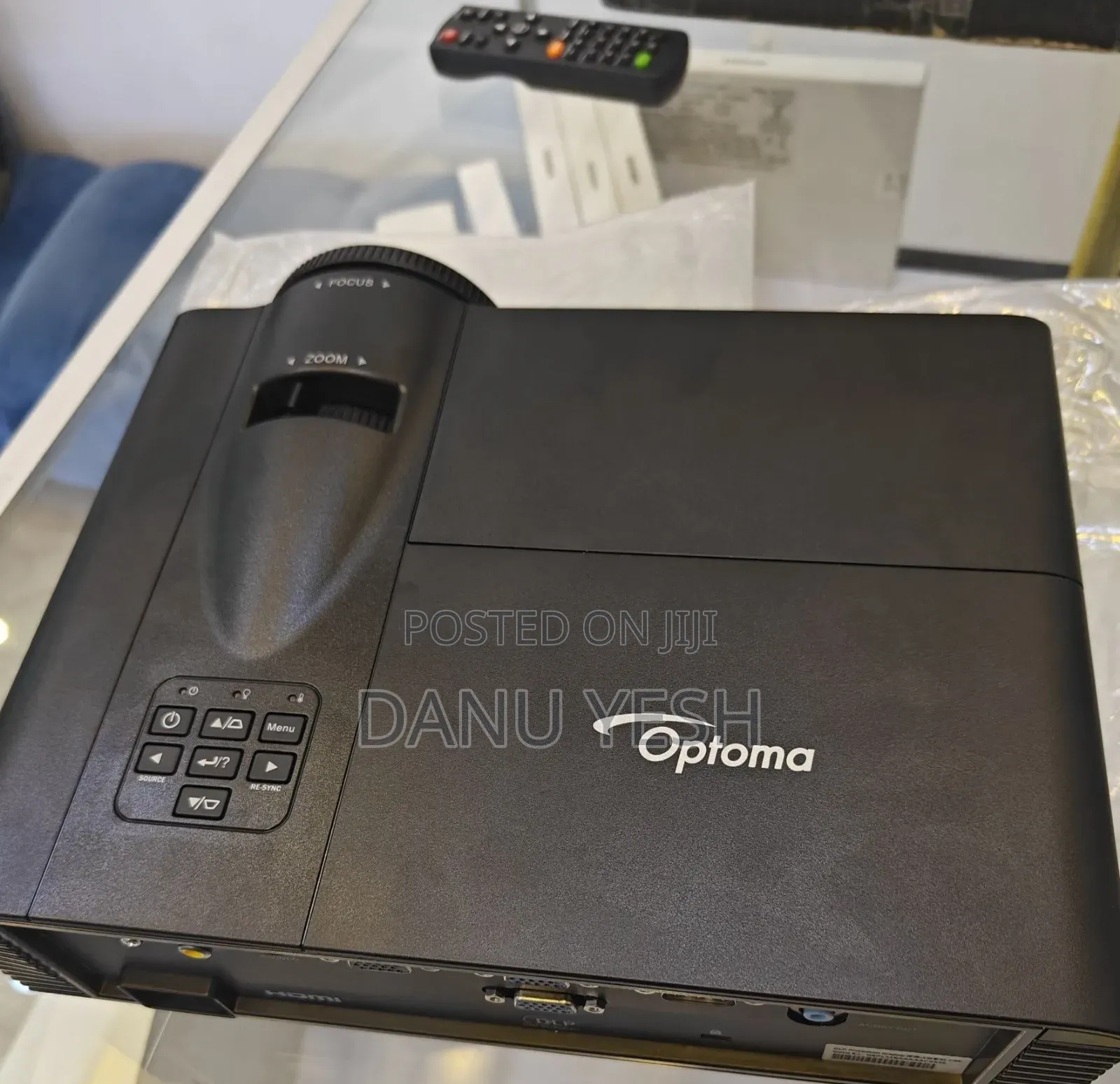 Ooptoma Projector