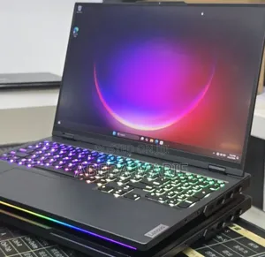 New Laptop Lenovo Legion Pro 7 16GB Intel Core i9 SSD 1T