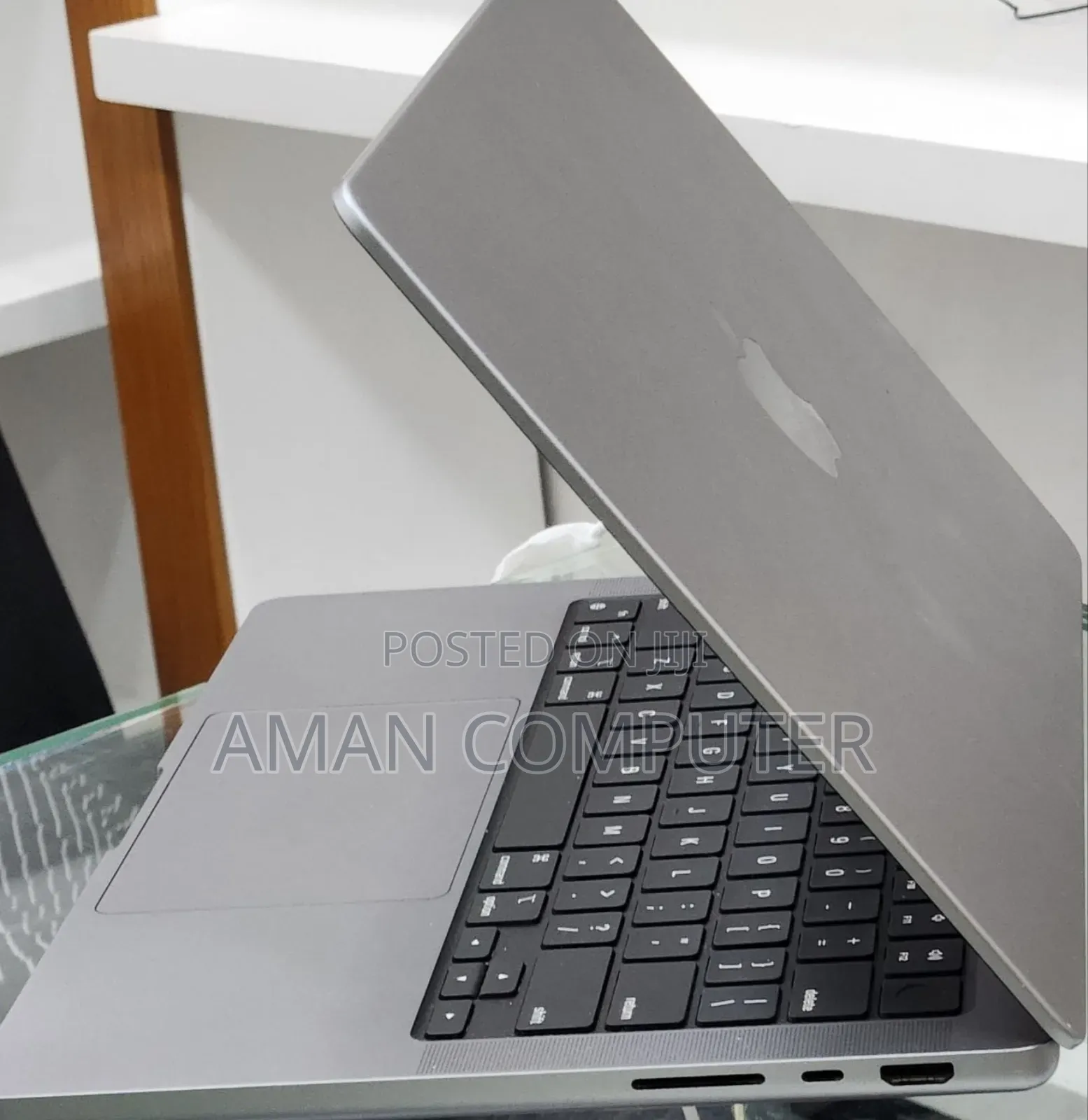 New Laptop Apple MacBook Pro M1 32GB Apple M1 SSD 512GB