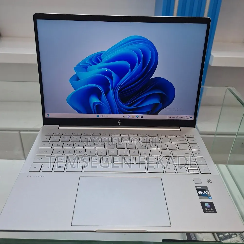 New Laptop HP Pavilion 14 16GB Intel Core i5 SSD 1T