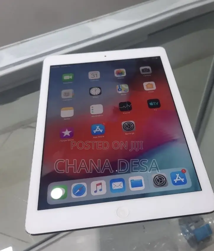 New Apple iPad Air 64 GB