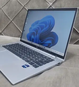 New Laptop HP EliteBook 840 G9 16GB Intel Core i7 SSD 512GB