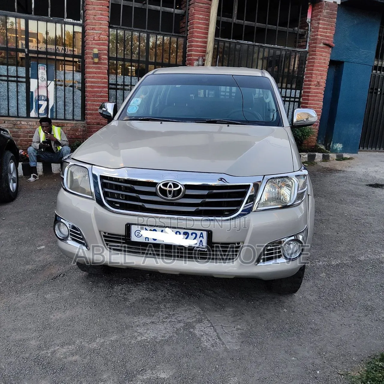 Toyota Hilux 2015 Gold