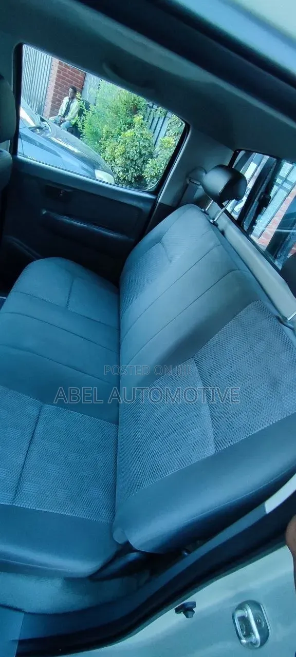 Toyota Hilux 2015 Gold