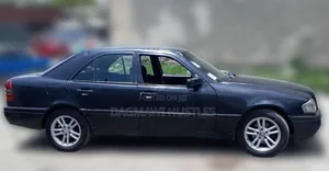 Mercedes-Benz C180 1996 Blue