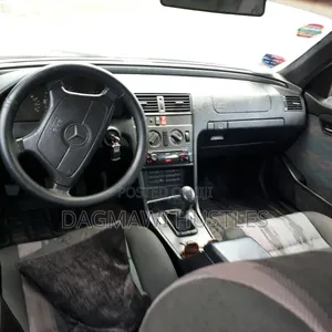 Mercedes-Benz C180 1996 Blue