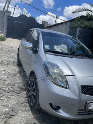Toyota Yaris 2009 Silver