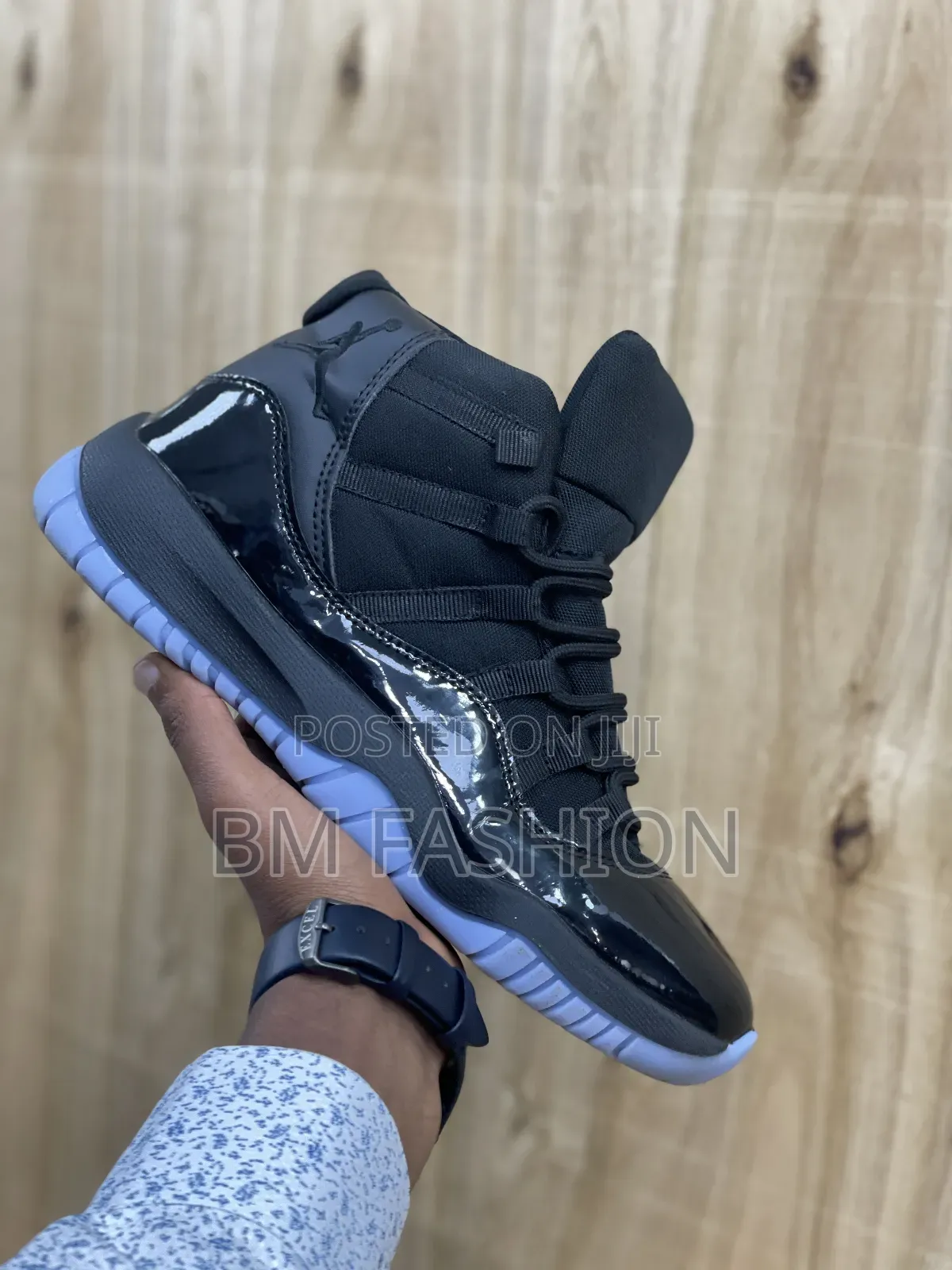 Air Jordan 11 (100% Originals) in Different Colors