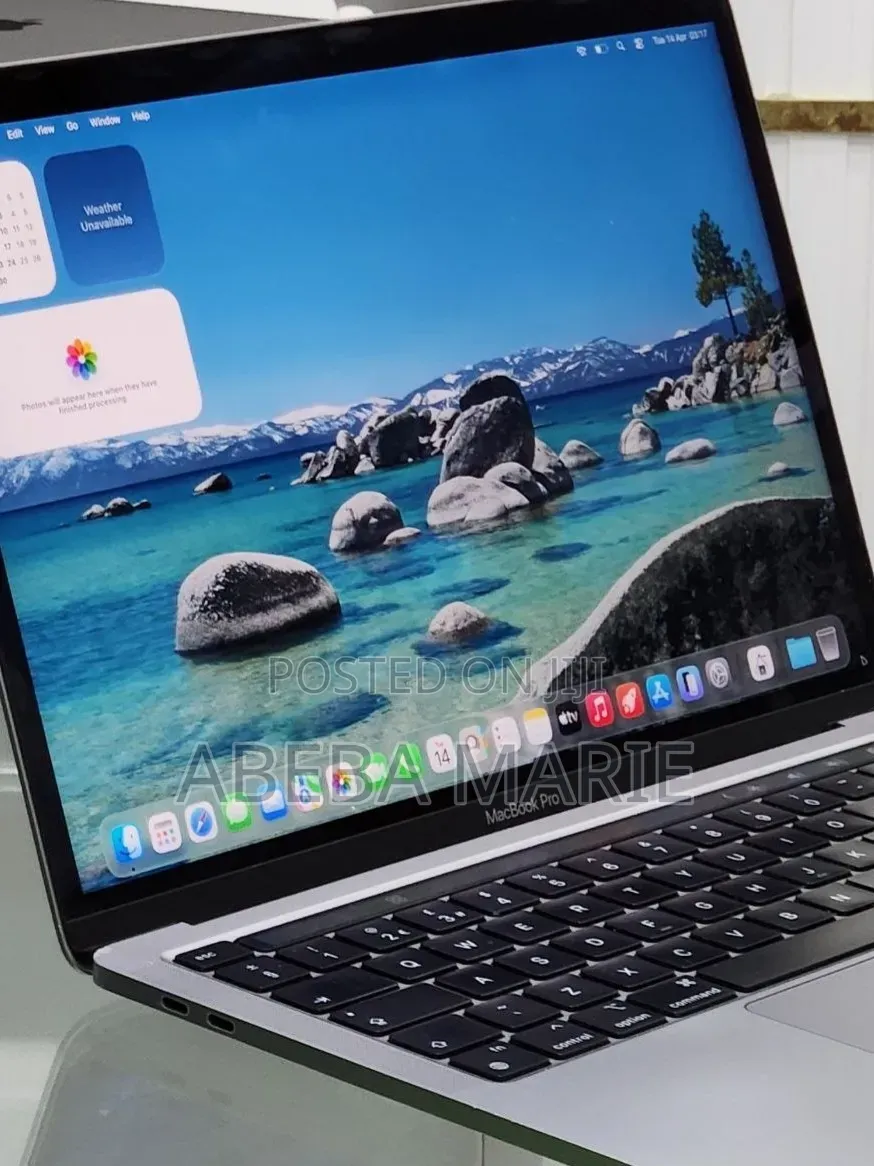 New Laptop Apple MacBook Pro 2020 M1 8GB Intel Core i5 SSD 256GB