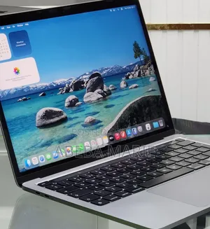 New Laptop Apple MacBook Pro 2020 M1 8GB Intel Core i5 SSD 256GB
