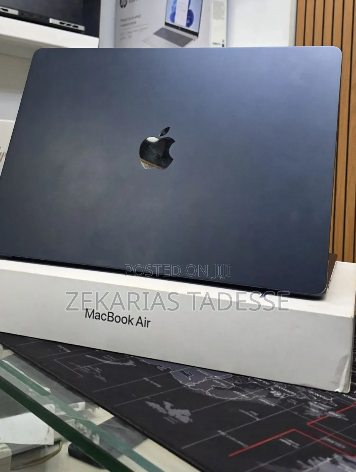 New Laptop Apple MacBook Air 2025 M4 13-inch 16GB Apple M4 SSD 256GB