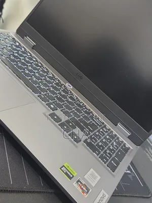 New Laptop Lenovo LOQ 15ARP9 16GB AMD Ryzen 5 SSD 512GB