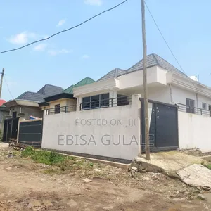 Furnished 4bdrm House in Yeka for sale