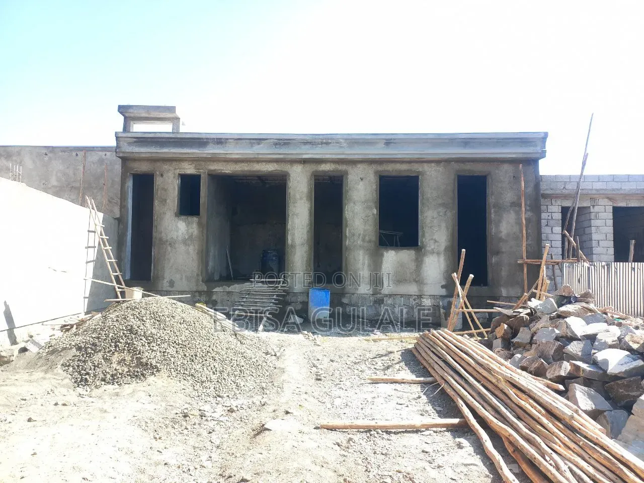 2bdrm Farm House in Yeka for sale
