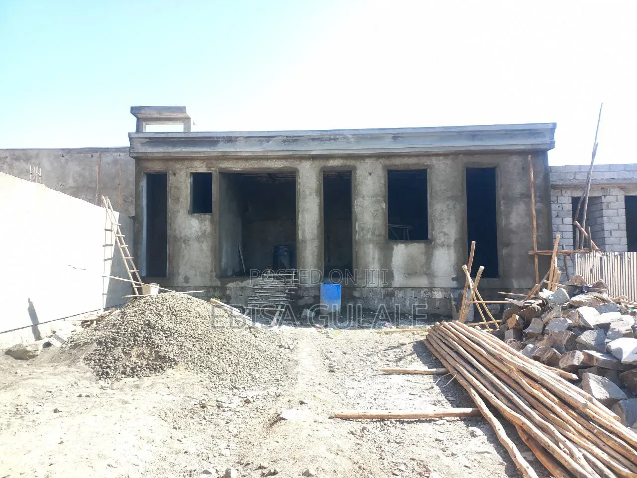 2bdrm Farm House in Yeka for sale