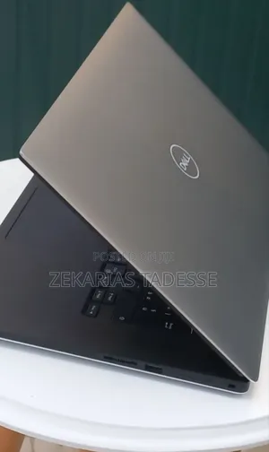 New Laptop Dell Precision 5540 16GB Intel Core i9 SSD 512GB