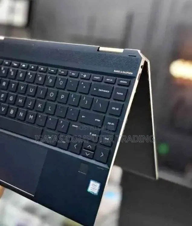 New Laptop HP Spectra 13 16GB Intel Core i7 SSD 512GB