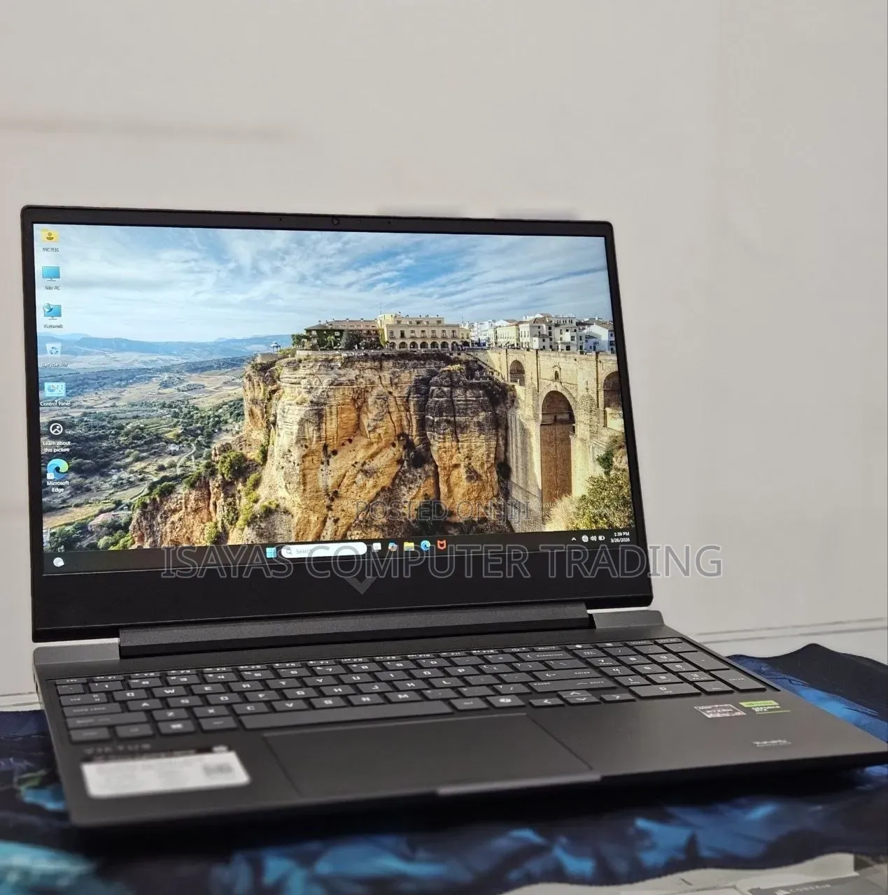 New Laptop HP Victus 15 16GB AMD Ryzen 7 SSD 512GB