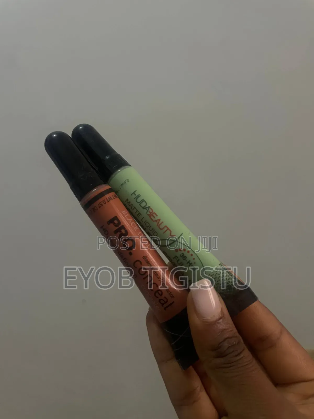 Huda Concealer Set of 2
