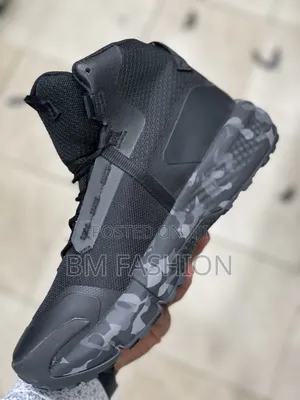 All-Black Under Armour Valsetz Tactical Boot