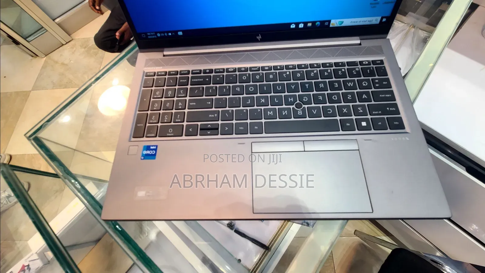 New Laptop HP 16GB Intel Core i7 SSD 512GB