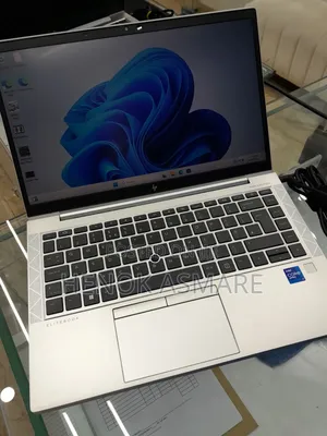 New Laptop HP EliteBook 840 G8 16GB Intel Core i7 SSD 512GB