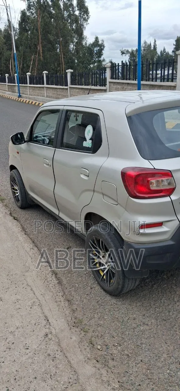 Suzuki S-Presso 2021 Silver