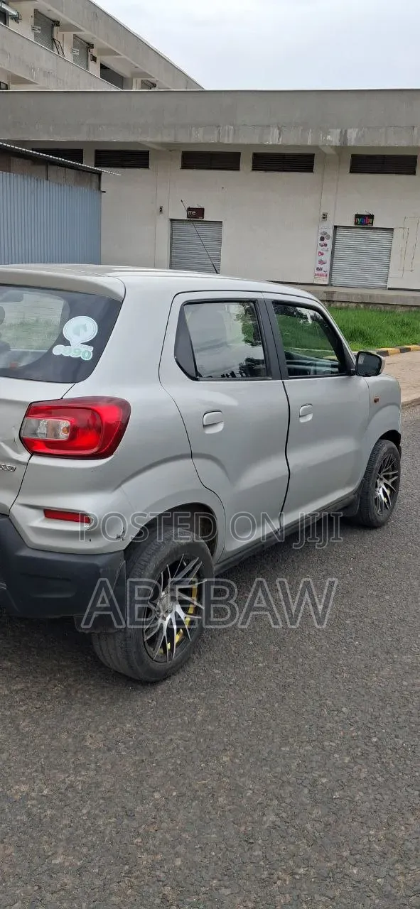 Suzuki S-Presso 2021 Silver