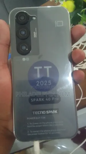 New Tecno Spark 20 128 GB Black