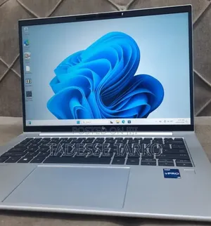 New Laptop HP EliteBook 840 G9 16GB Intel Core i7 SSD 512GB