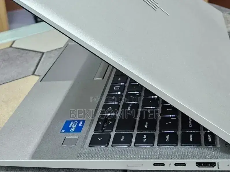 New Laptop HP EliteBook 840 G8 16GB Intel Core i5 SSD 512GB