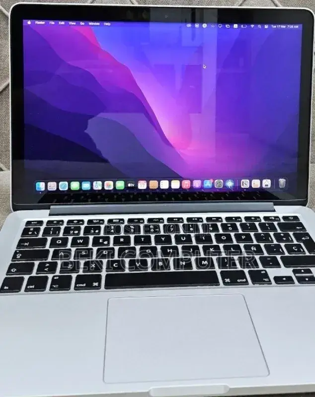 Laptop Apple MacBook Pro 2015 8GB Intel Core i7 SSD 256GB