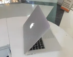 New Laptop Apple MacBook Air 2015 4GB Intel Core i5 SSD 256GB