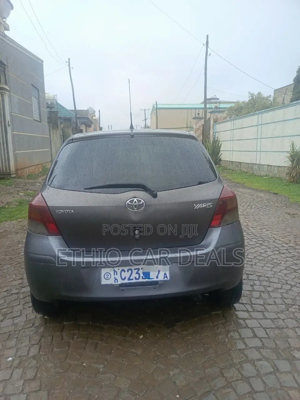 Toyota Yaris 2010 Black
