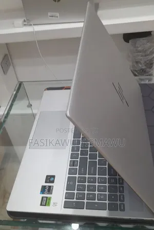 New Laptop HP Pavilion 15 16GB Intel Core i7 SSD 1T