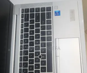 New Laptop HP EliteBook 840 G8 16GB Intel Core i7 SSD 512GB