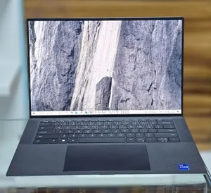 New Laptop Dell XPS 15 16GB Intel Core i7 SSD 1T