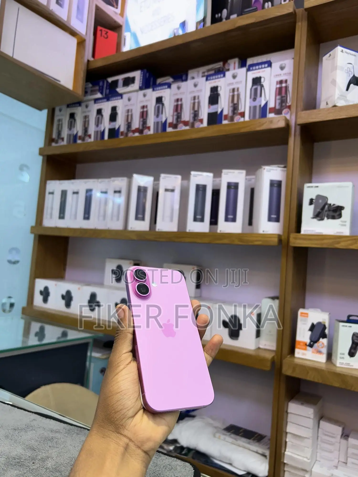 New Apple iPhone 16 128 GB