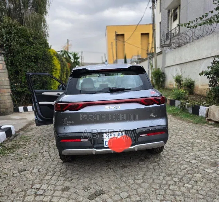 BYD Yuan Up 2024 Gray