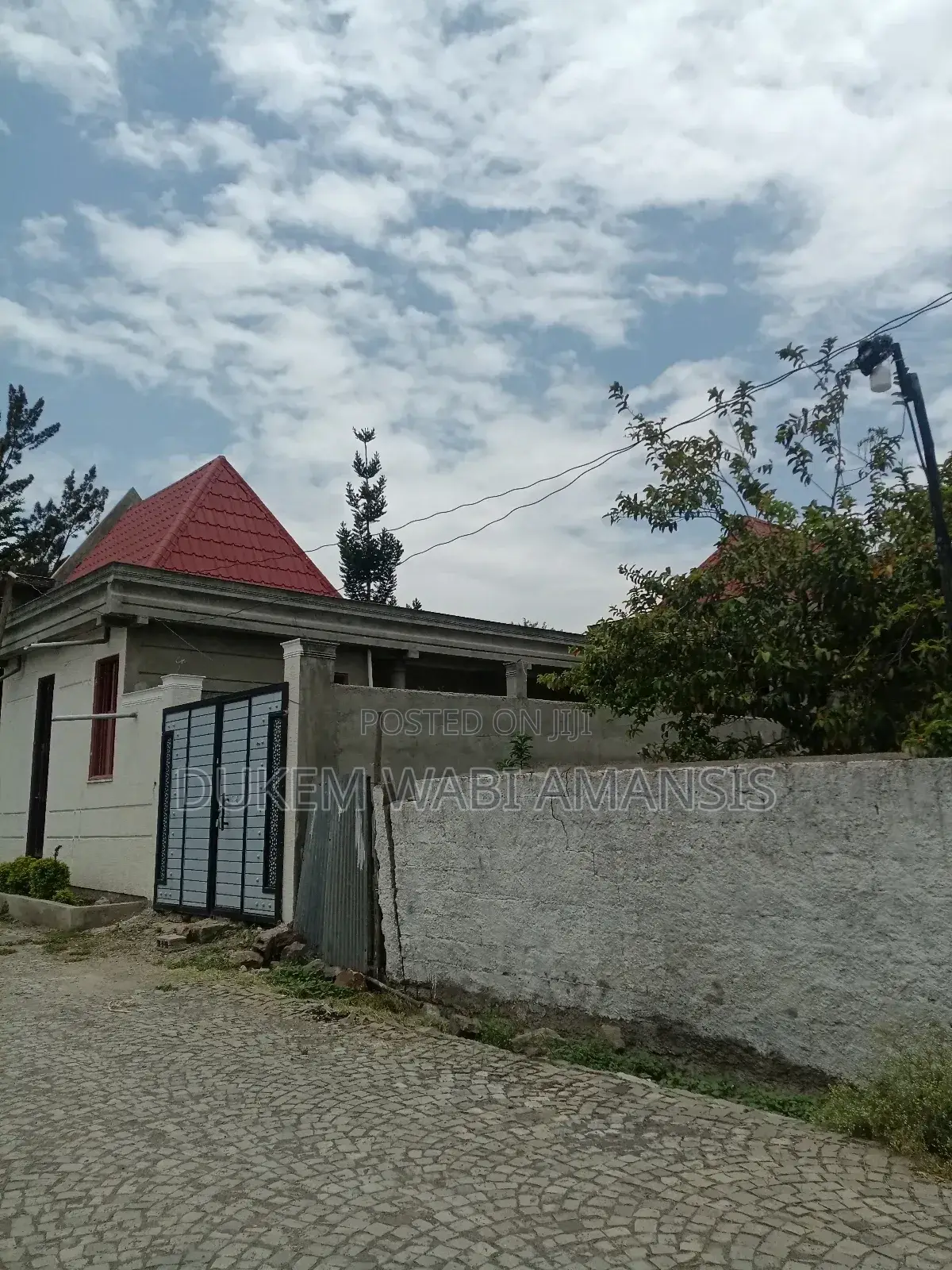 Furnished 8bdrm House in Dukam, East Shewa for sale