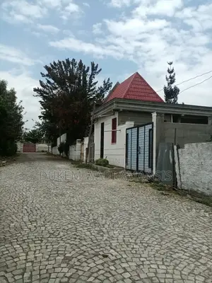 Furnished 8bdrm House in Dukam, East Shewa for sale