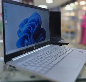 New Laptop HP Stream Notebook 8GB Intel Core i7 SSD 512GB