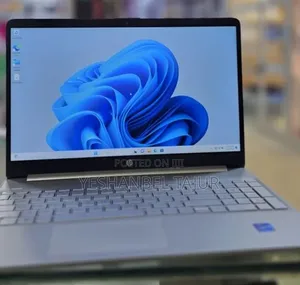 New Laptop HP Stream Notebook 16GB Intel Core i7 SSD 512GB