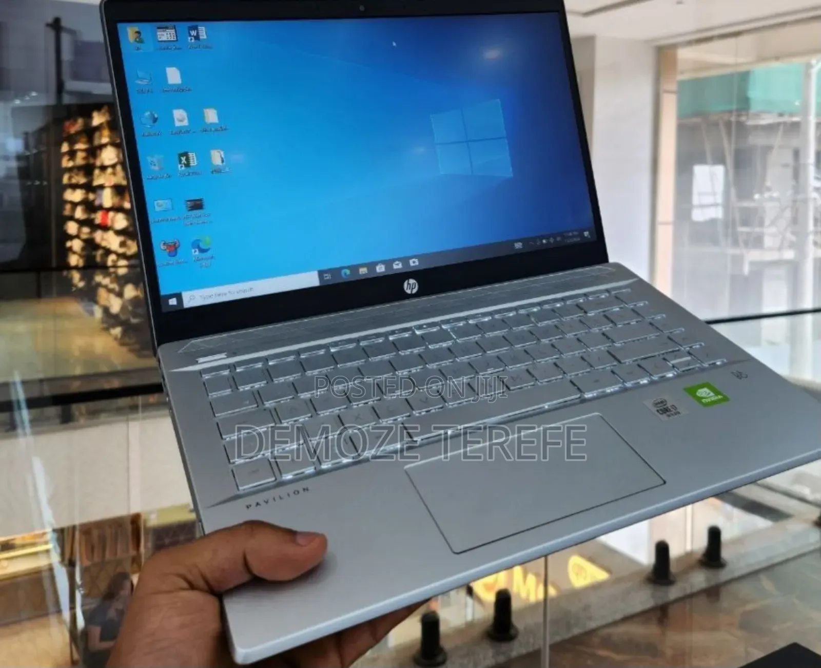 New Laptop HP Pavilion 15 16GB Intel Core i7 SSD 512GB