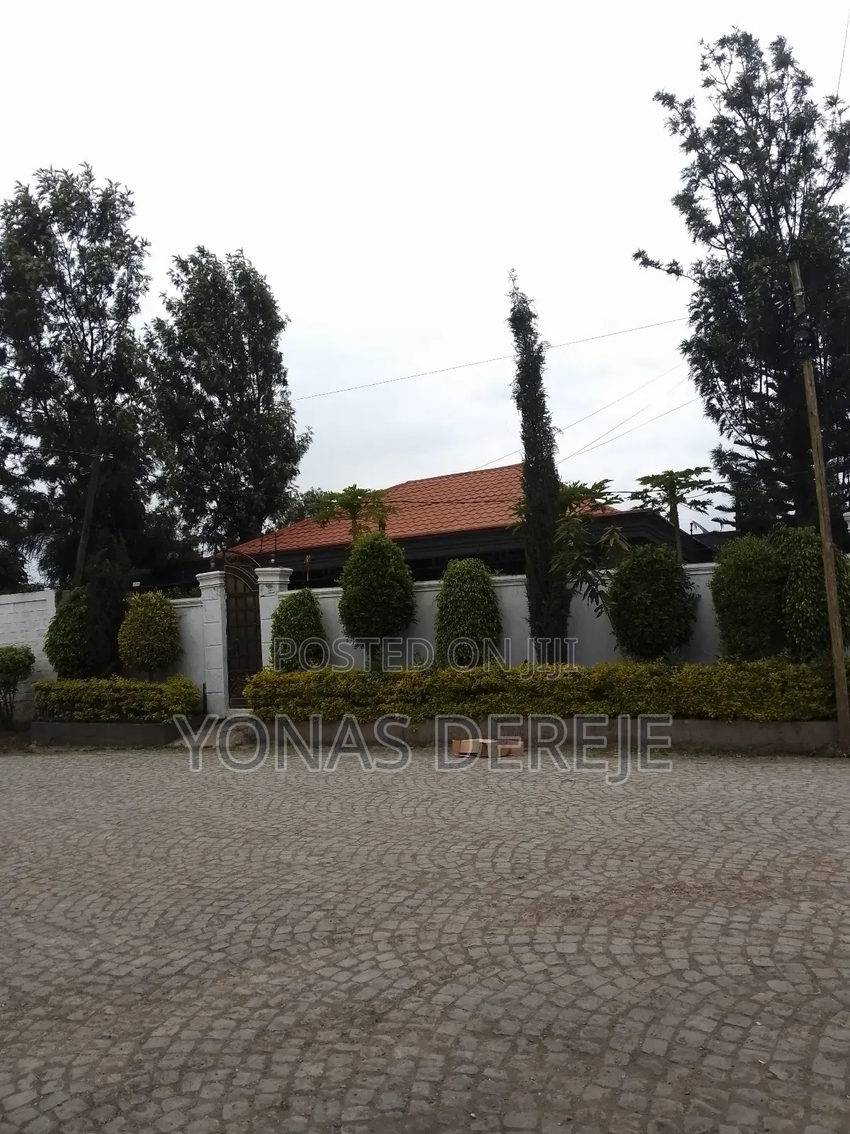 Furnished 8bdrm House in ዱከም, East Shewa for sale