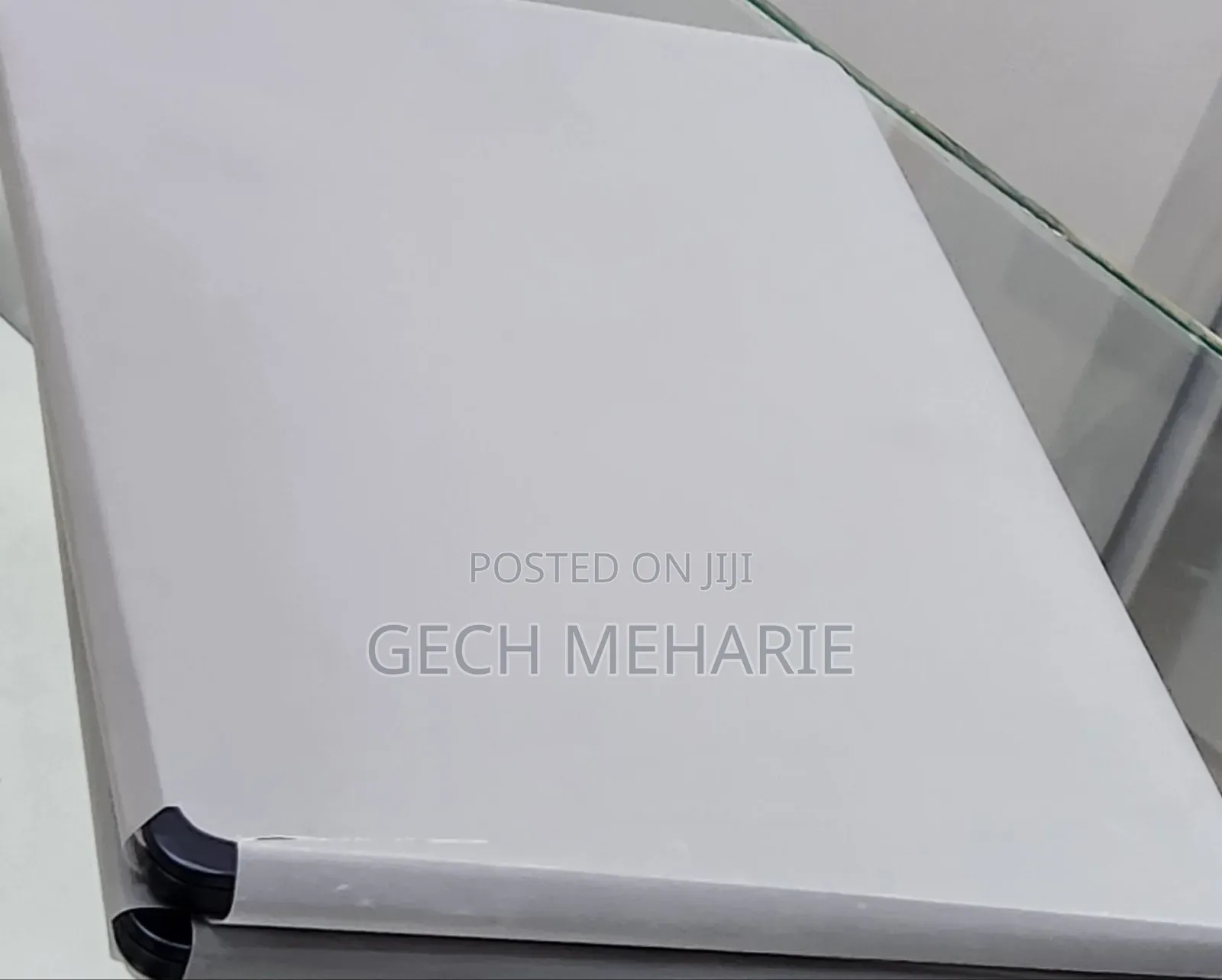 New Laptop Apple MacBook Pro 2024 M4 14-inch 16GB Apple M4 SSD 256GB